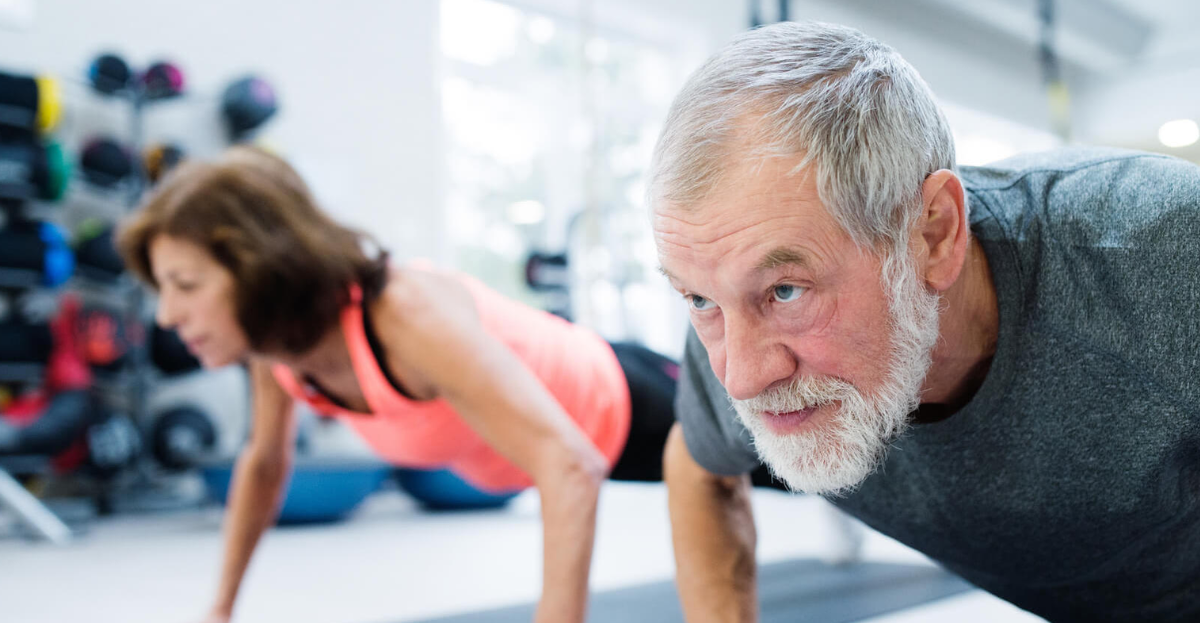 Pošvanc Fitness, článok: Cviky po 50tke – zdravé cvičenie pre silu a vitalitu, úvodný obrázok