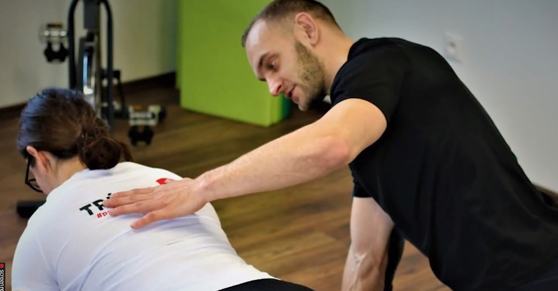 Pošvanc tréneri pomáhajú s rovným držaním tela