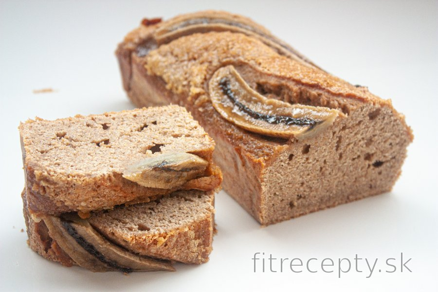 Pošvanc fitness recepty: Banánový chlieb z 5 surovín