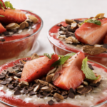 Ryžová kaša s jahodami a čokoládou (fit recept)